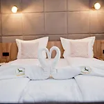 Hotel романтика 3*