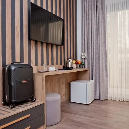 романтика 3* 서르니차