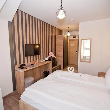 романтика Hotel