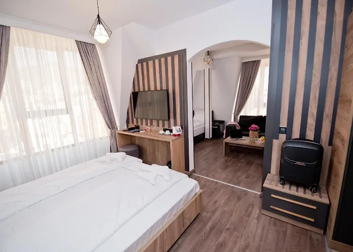 романтика Hotel 3*